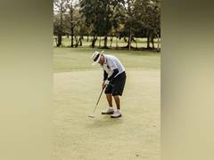 
      
      Playing golf can be better than Nordic walking for older people
      
      