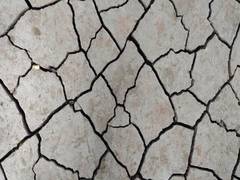 
      
      Scientists detect molten rock layer under Earth's tectonic plates
      
      
