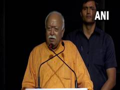 
      
      RSS Mohan Bhagwat receives ISI, Naxalite's threat
      
      