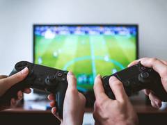 
      
      Playing video game causes no harm to cognitive abilities
      
      