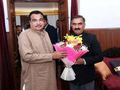 
      
      Himachal CM Sukhu meets Union Minister Nitin Gadkari 
      
      