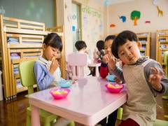 
    Study: Preschool gives a big boost to college attendance
    