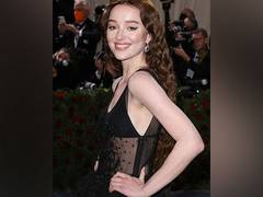 
      
      'Bridgerton' star Phoebe Dynevor to lead thriller 'Wichita Libra'
      
      