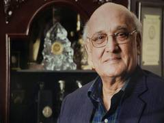 
      
      Adnan Sami mourns the demise of legendary poet Amjad Islam Amjad
      
      
