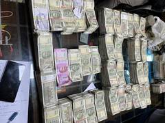 
      
      Coal smuggling case: ED seizes Rs 1.4-crore after raid in Kolkata
      
      