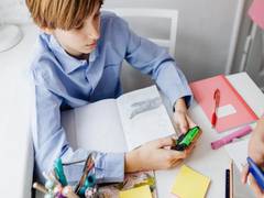
      
      Kids use same brain network as adults for tough problems
      
      