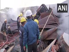 
      
      Telangana: Fire breaks out in furniture godown in Hyderabad
      
      