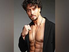 
      
      Struggle is real: Tiger Shroff drops workout video
      
      