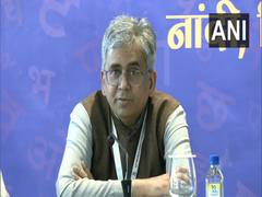 
      
      India will strengthen international bodies to promote Hindi: MEA
      
      