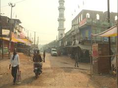 
      
      Limited people to offer Friday prayers,Shiva procession cancelled
      
      