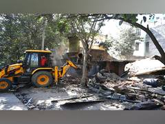 
      
      Mehrauli demolition case: Delhi HC asks DDA to file affidavit 
      
      
