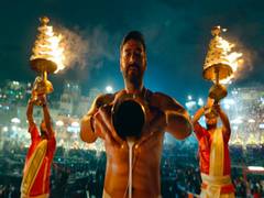 
      
      Ajay Devgn drops still of 'maha aarti' sequence from Bholaa
      
      