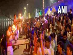 
      
      Ujjain: World record as 18 lakh lamps light up Maha Shivratri
      
      
