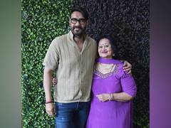 
      
      Ajay Devgn shares adorable birthday wish for his mom
      
      