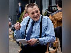 
      
      Tom Sizemore in critical condition: Reports
      
      