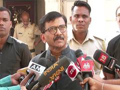 
      
      President, PM Modi should felicitate Javed Akhtar: Sanjay Raut 
      
      