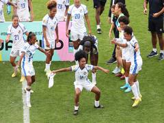 
      
      Panama defeat Paraguay 1-0, clinch FIFA Women's World Cup spot 
      
      