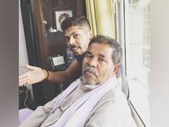 
      
      India pacer Umesh Yadav's father Tilak Yadav passes away at 74 
      
      