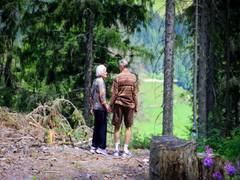 
      
      Nature-based activities help older people improve health
      
      