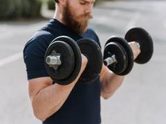 
      
      Physically demanding jobs associated with higher male fertility
      
      