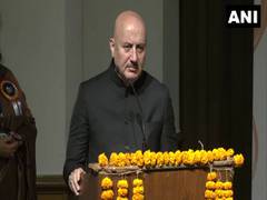 
      
      Important to give charity to our own people: Anupam Kher
      
      