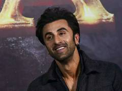 
      
      Shah Rukh gave so much to this industry: Ranbir Kapoor
      
      