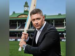 
      
      Australia should have used experience of Hayden, Waugh: Clarke
      
      