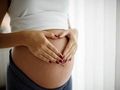 
      
      Loneliness leads to rmental health problems during new mothers
      
      