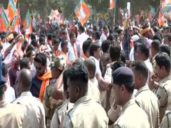 
      
      BJYM workers register complaint against police in Odisha
      
      