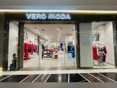 
      
      JACK&JONES, VERO MODA & ONLY Bring European Fashion
      
      