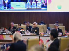 
      
      Global decision-making doesn't reflect today's politics
      
      