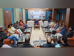 
      
      Himachal BJP holds Legislative Party meeting 
      
      