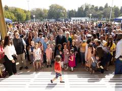
      
      Blinken praises US embassies' staff  in India
      
      
