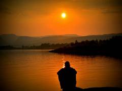 
      
      Social workers experienced depression during pandemic
      
      
