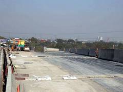 
      
      Delhi's Ashram Flyover to reopen today, traffic advisory issued 
      
      