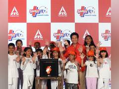
      
      Savlon announces Sachin Tendulkar as 'Hand Ambassador'
      
      