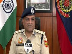 
      
      Delhi Police to check triple riding, helmetless driving, drunken 
      
      