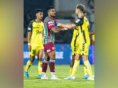 
      
      Hyderabad FC, ATK Mohun Bagan play intense draw in 1st leg of SF
      
      