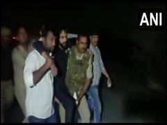 
      
      Miscreant shot in leg by police in encounter in UP's Mainpuri
      
      