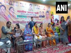 
      
      CM Dhami participates in Sushma Swaraj Award Samman Ceremony 
      
      