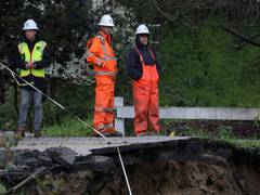 
      
      US: California storm leaves at least two dead, breaks levee
      
      