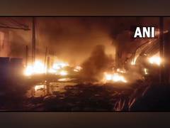 
      
      Gujarat: Fire breaks out at 10 scrap godowns in Valsad
      
      