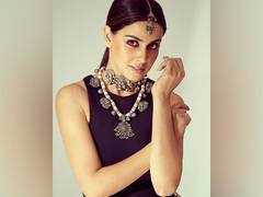 
      
      Throwback Tuesday: Genelia Deshmukh shares pics from college days
      
      