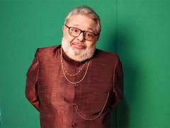 
      
      Bollywood celebs mourn demise of veteran actor Sameer Khakhar
      
      