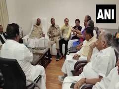 
      
      Leaders from opposition parties meet at Kharge's office
      
      