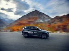 
      
      Hyundai Tucson goes on a 2500km journey between two locations
      
      