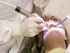 
      
      Replacement of missing teeth lowers cognitive decline risk
      
      