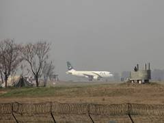 
      
       Cash-strapped Pakistan struggling to pay international airlines 
      
      