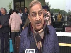 
      
      Pramod Tiwari gives suspension of business notice in RS
      
      