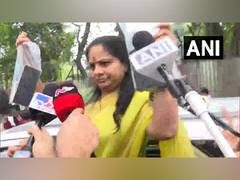 
      
      BRS MLC K Kavitha arrives at ED office for questioning
      
      